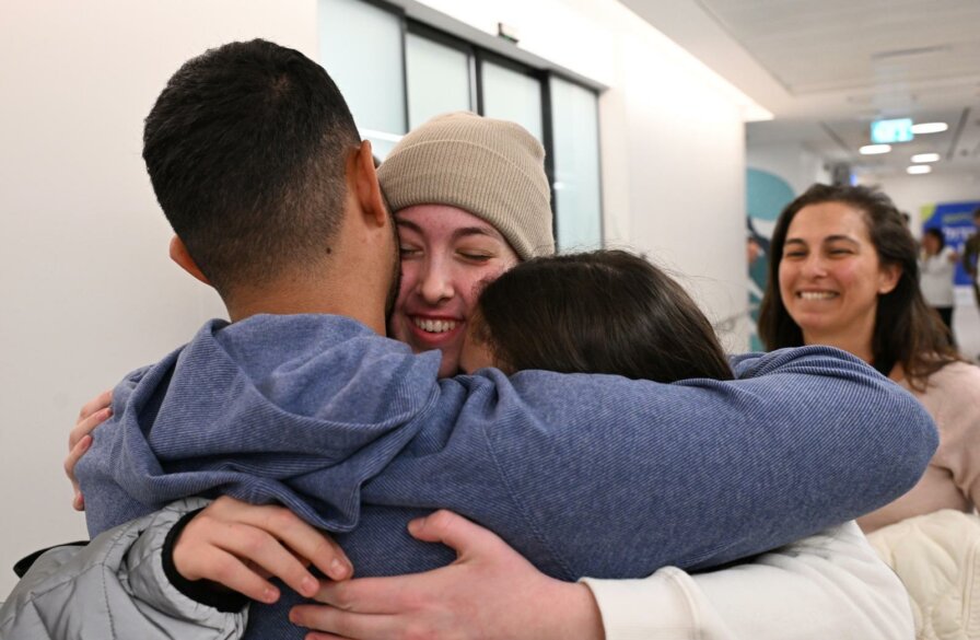 Released hostages return to Israel in January 2025 as part of the hostage deal. (Credit: IDF)